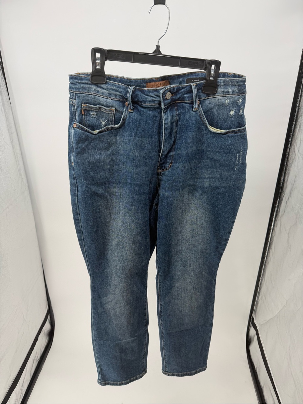 Women’s Judy Blue Slim Fit Jeans. Size 18W.